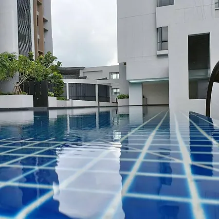 Sky Trees Netflix & Facilities With Balcony Apartment Johor Bahru Exterior photo