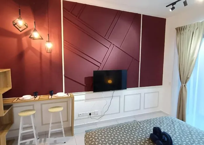 Sky Trees Netflix & Facilities With Balcony