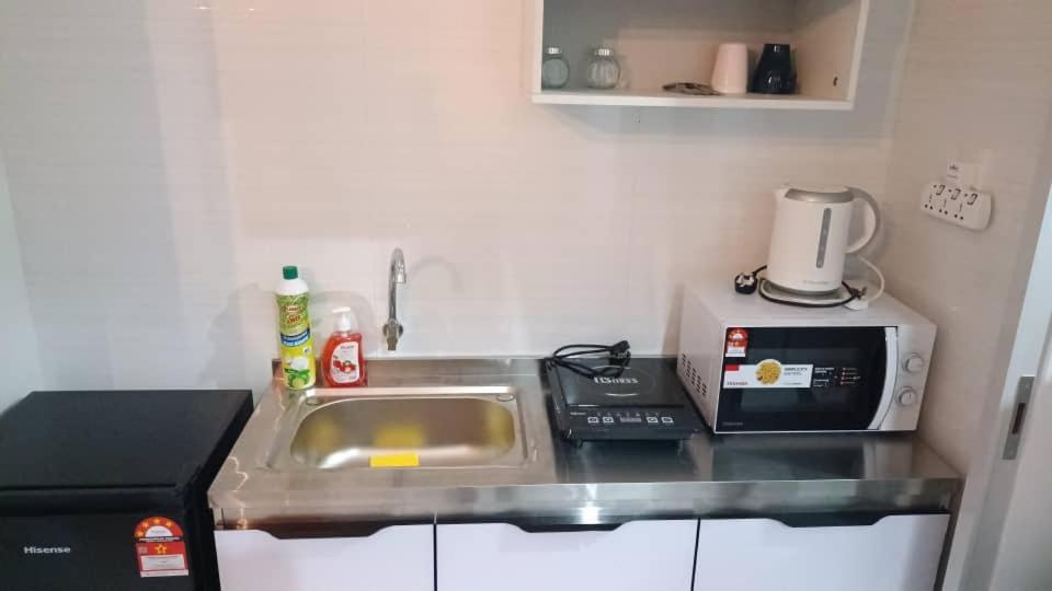Sky Trees Netflix & Facilities With Balcony Apartment *