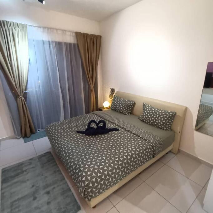 Sky Trees Netflix & Facilities With Balcony Johor Bahru