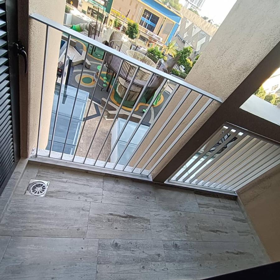 Sky Trees Netflix & Facilities With Balcony Apartment *
